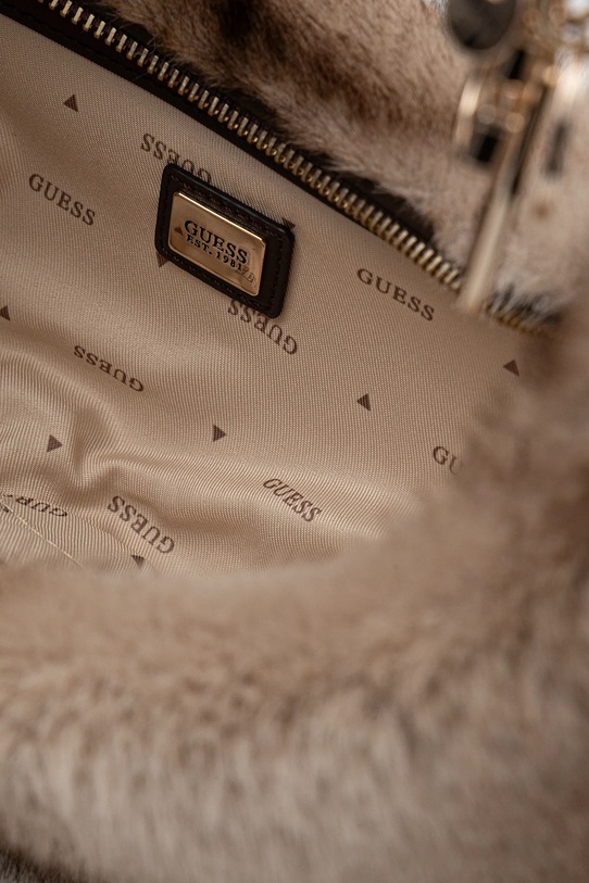 Τσάντα Guess KARNILLA HWAG97.19070 μαύρο