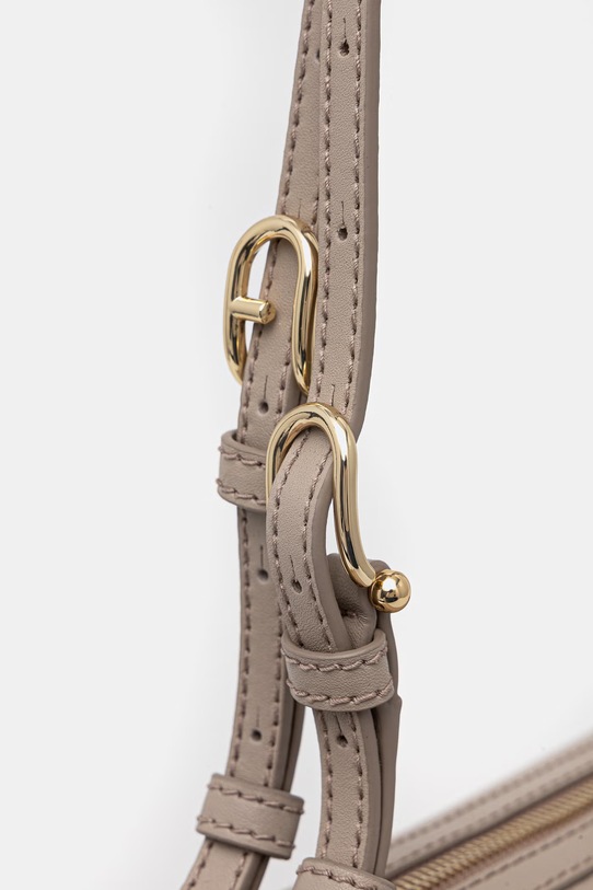 Akcesoria Furla torebka skórzana Double M Boston Bag WB01905.BX3036.4488S beżowy