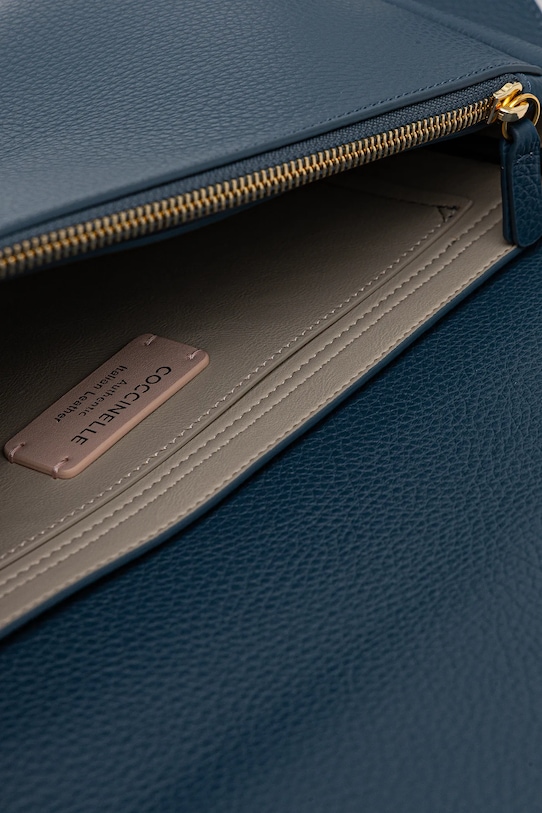 Coccinelle torebka skórzana C-ME LOCK E1.U4K.12.01.01 niebieski