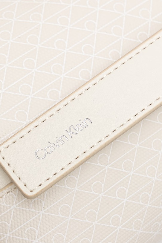 Calvin Klein kabelka typu košík dámska z imitácie kože béžová LV04F3365G