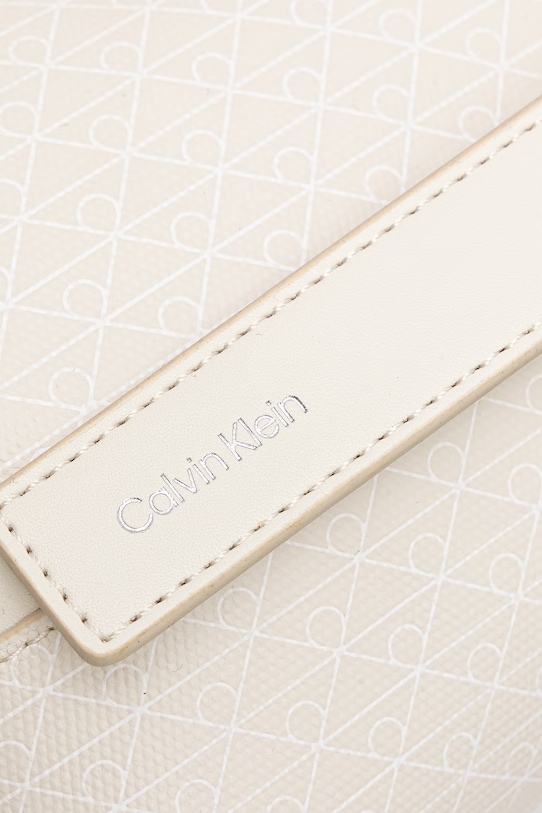 Calvin Klein kabelka typu košík dámska z imitácie kože béžová LV04F3365G