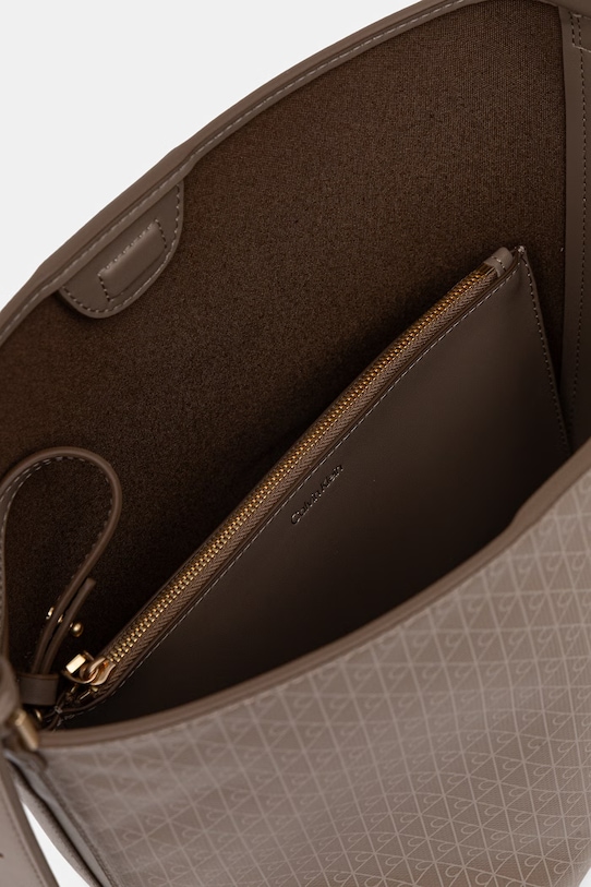 Calvin Klein torebka koszyk damska z imitacji skóry LV04F3365G brązowy