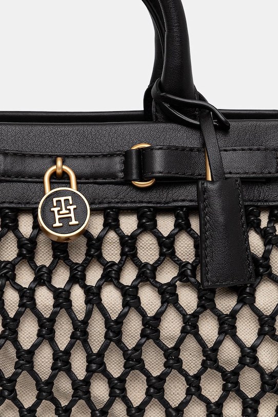 Tommy Hilfiger crossbody kabelka dámska kožená čierna AW0AW18542