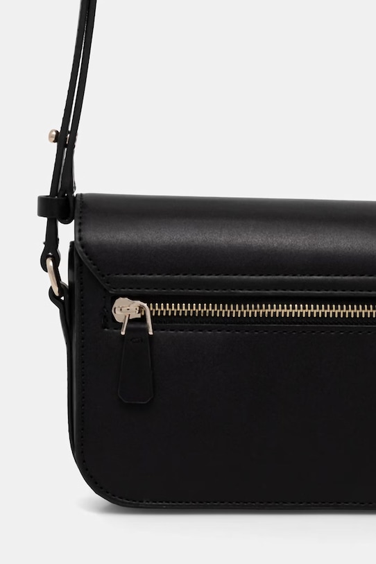 Doplnky Guess kabelka dámska z imitácie kože JANIE HWVG99.10210 čierna