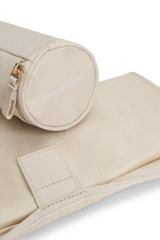 Tommy Hilfiger torba do wózka beżowy KA0KA00026.PPY2