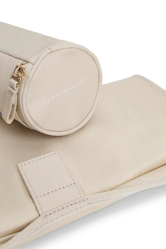 Tommy Hilfiger torba do wózka beżowy KA0KA00026.PPY2
