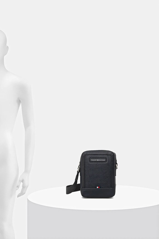 Tommy Hilfiger saszetka AM0AM14011