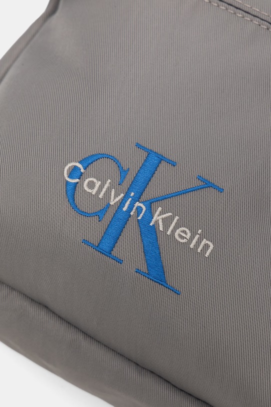 Calvin Klein vrecko pánske sivá LV04D3421G