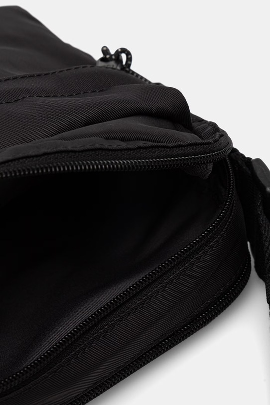 Calvin Klein vrecko pánske LV04D3421G čierna