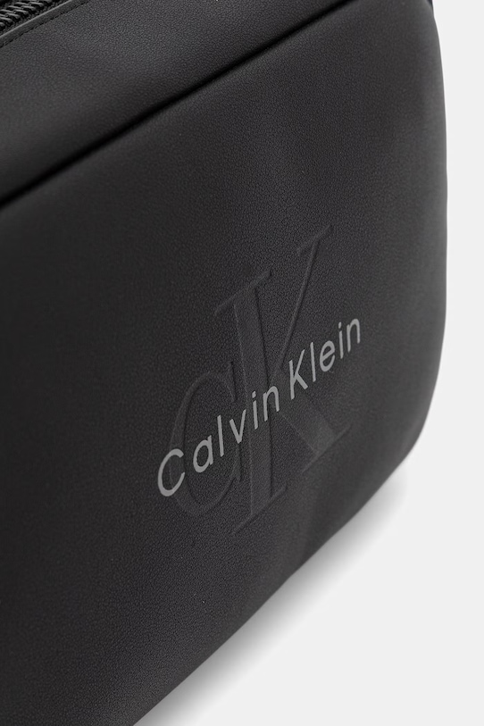 Calvin Klein kozmetička torbica za muškarce od imitacije kože crna LV04D1238G