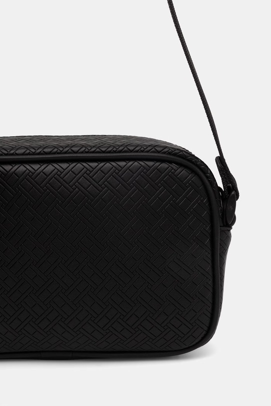 Dodatki Tommy Hilfiger Torbica za čez ramo moška iz umetnega usnja AM0AM14192 črna