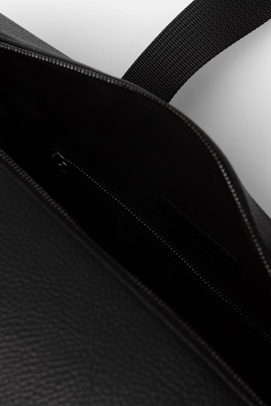 Tommy Hilfiger taška pánska z imitácie kože AM0AM14167 čierna