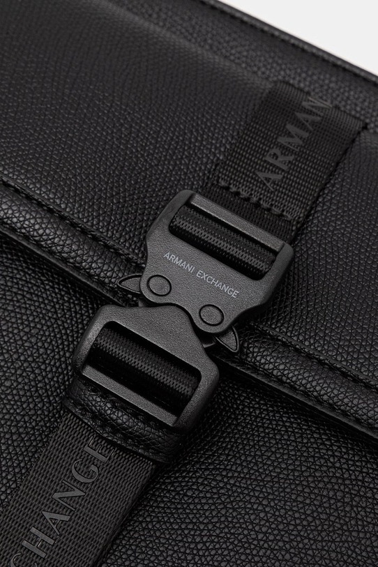 Armani Exchange vrecko pánske čierna XM002568.AF22537