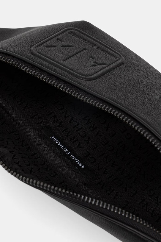 Armani Exchange ľadvinka pánska XM002604.AF22653 čierna