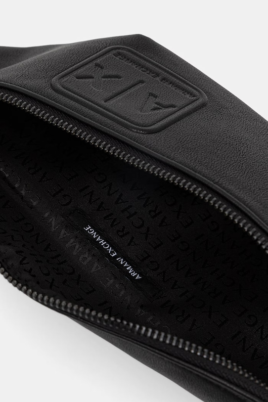 Armani Exchange ľadvinka pánska XM002604.AF22653 čierna