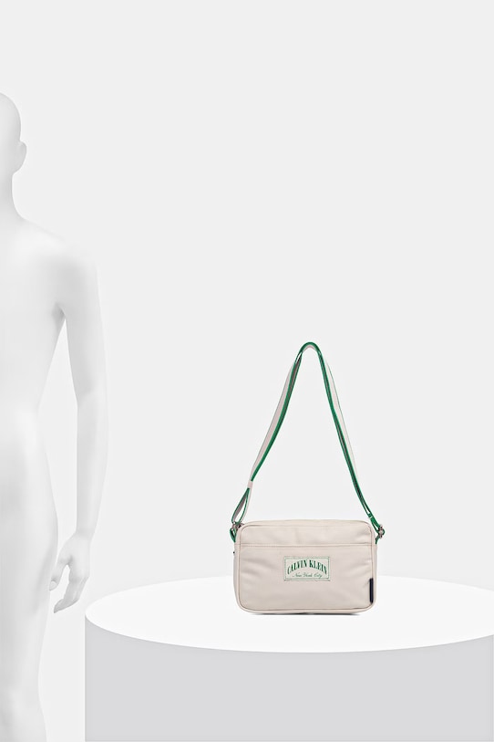 Calvin Klein φάκελος που φοριέται στον ώμο LV04D3369G