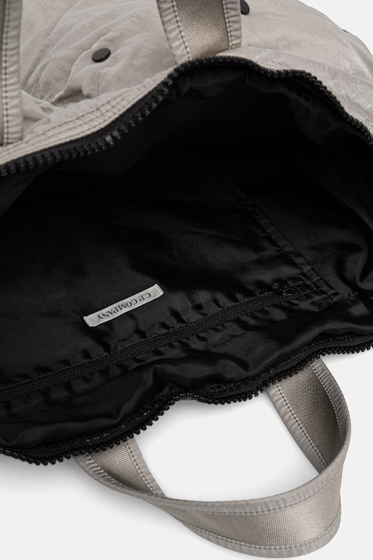 C.P. Company geantă bej 20CMAC042A005269G