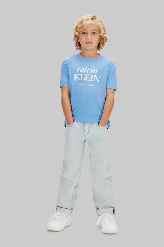 Dečki Calvin Klein Jeans kratka majica otroška bombažna LVCKSJA07B.128.176.PPY2 modra