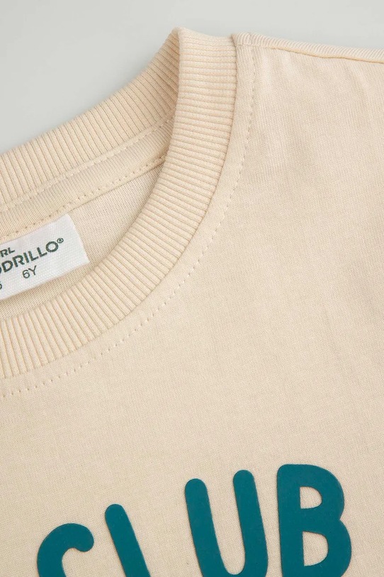 Dječaci Dječja pamučna majica kratkih rukava Coccodrillo WC6143204FBK bež