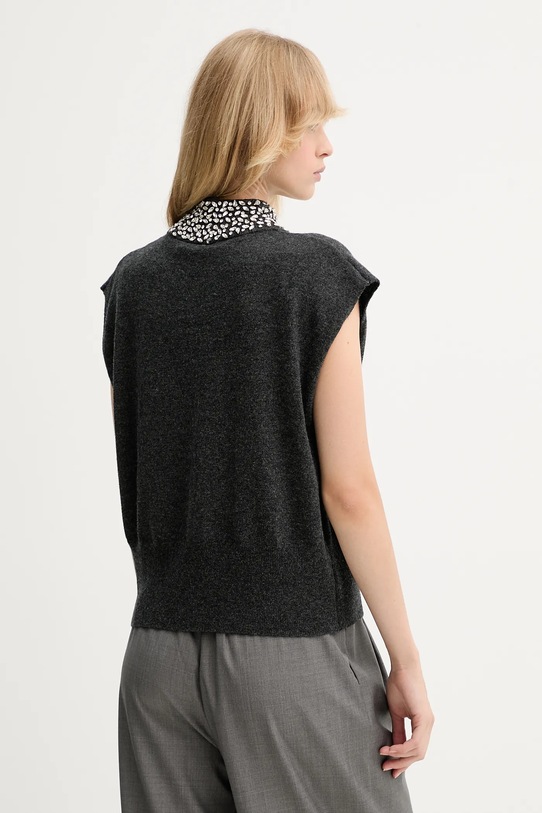 Îmbrăcăminte Gestuz vestă de lână 10910779 gri