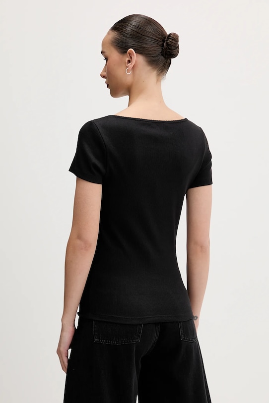 Odzież Tommy Jeans t-shirt DW0DW21837 czarny