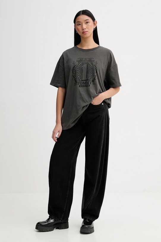 Tommy Jeans t-shirt bawełniany DW0DW21858 szary SS26