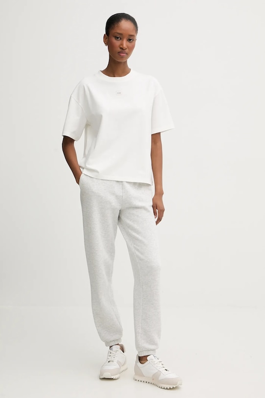 HUGO t-shirt 50556807 beżowy SS26