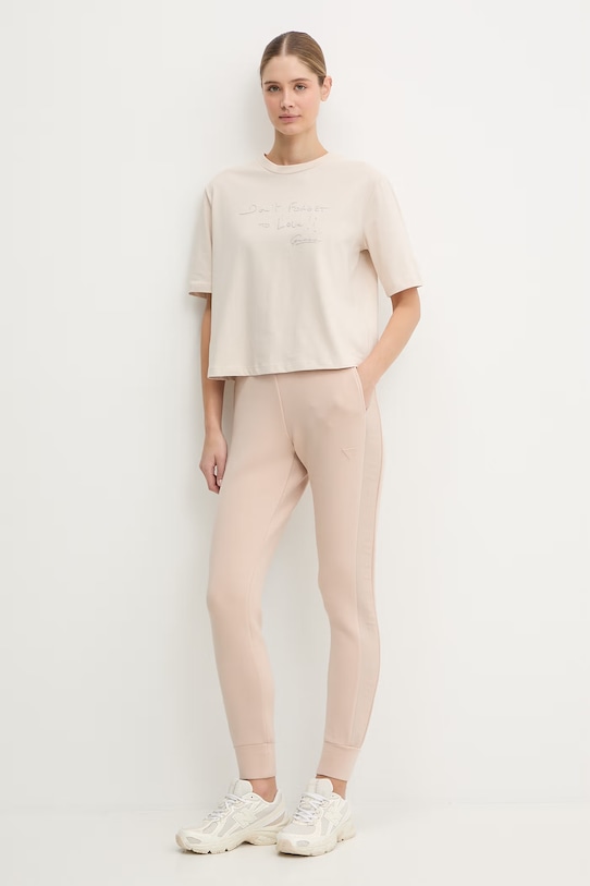 Guess t-shirt bawełniany SOPHIE V6RI09.I3Z14 beżowy SS26