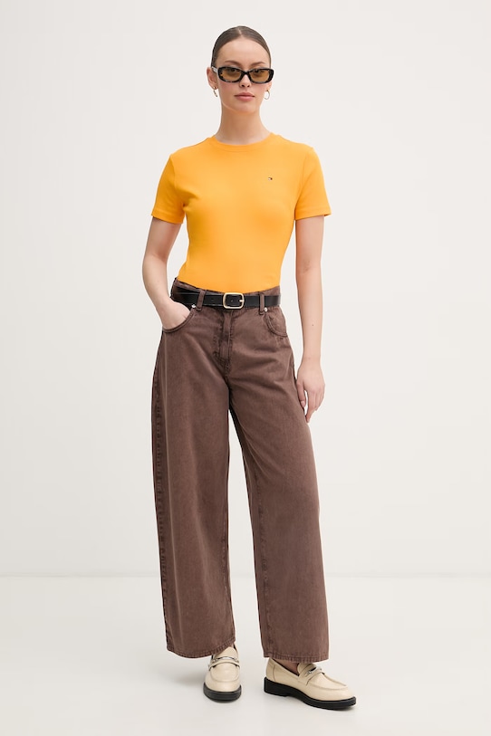 Tommy Hilfiger tričko dámské bavlněné WW0WW40587. oranžová SS26