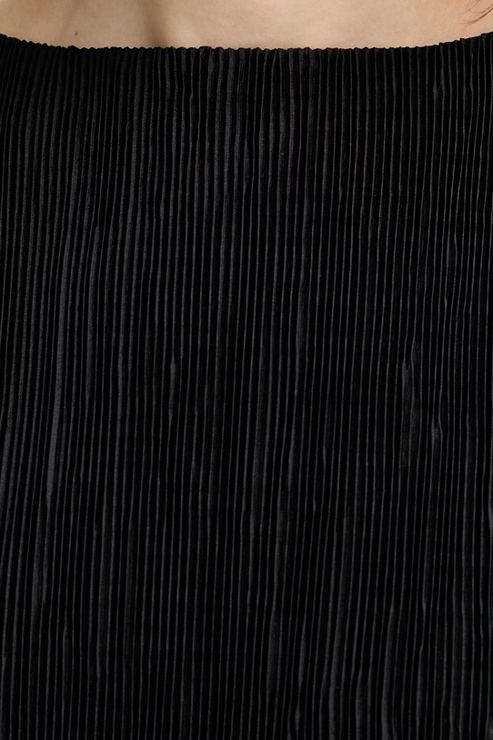 Μπλουζάκι Calvin Klein LV044E220G μαύρο