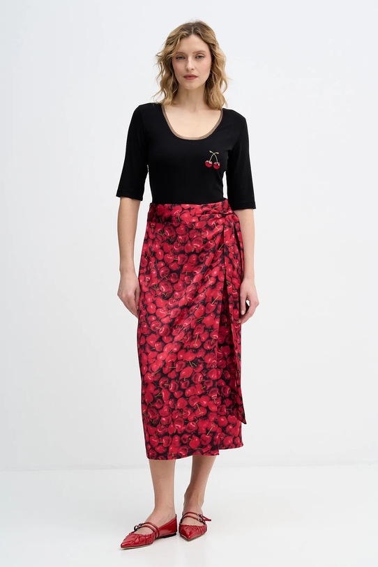 Never Fully Dressed t-shirt Cherry Teddy NFDTO2102 czarny SS26