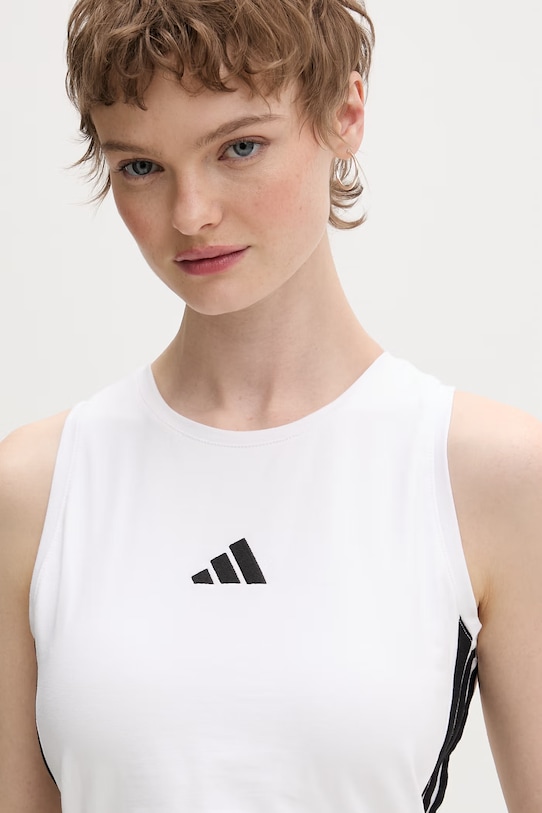 adidas crop top damski bawełniany z elastanem Essentials biały JZ6876