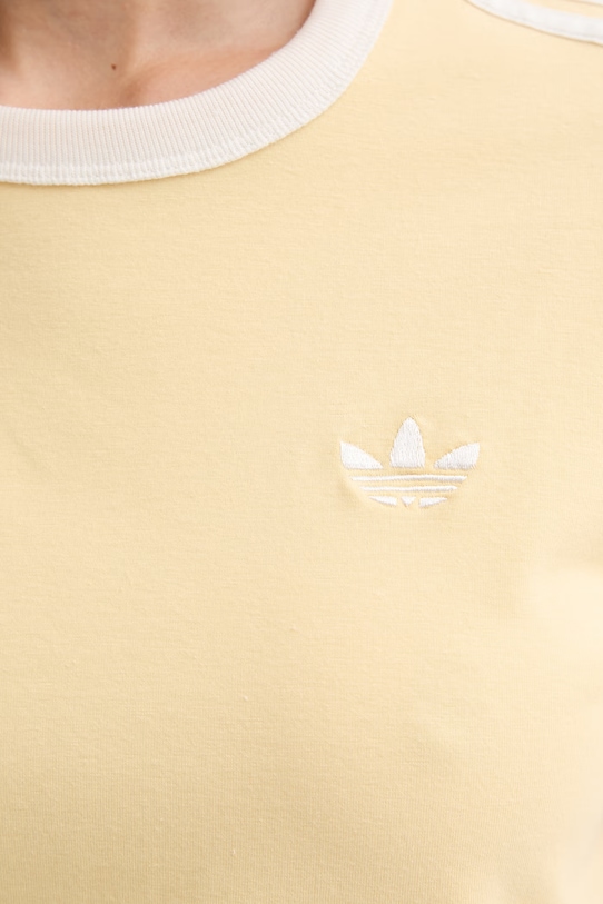 adidas Originals T-shirt damski bawełniany z elastanem KD3682 żółty