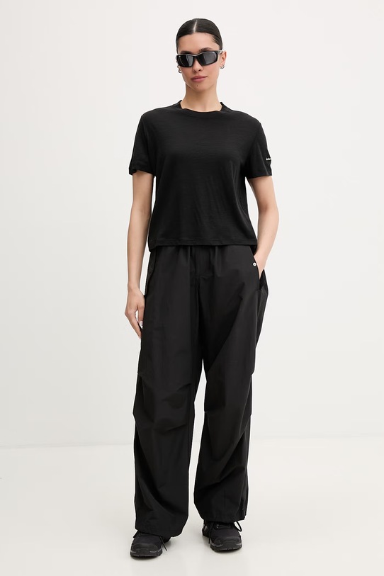 Icebreaker T-shirt damski wełniany Tech Lite IB0A56Y20011 czarny SS26