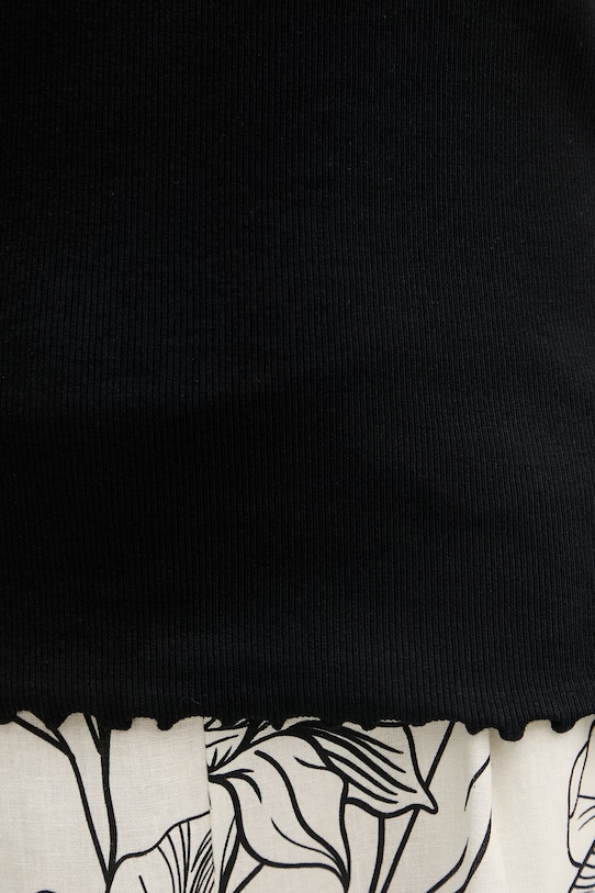 United Colors of Benetton тениска дамска от памук 3O4YD4028 черен