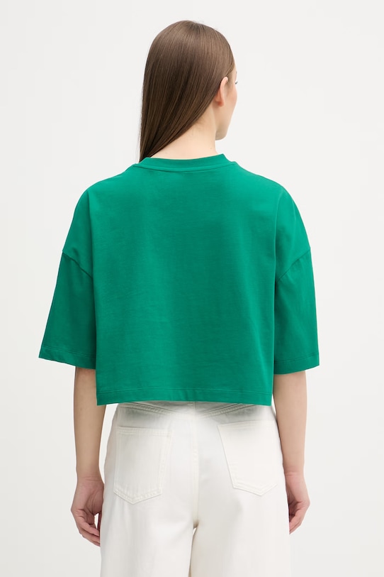 Abbigliamento Calvin Klein Jeans T-shirt da donna in cotone LV047F813G verde