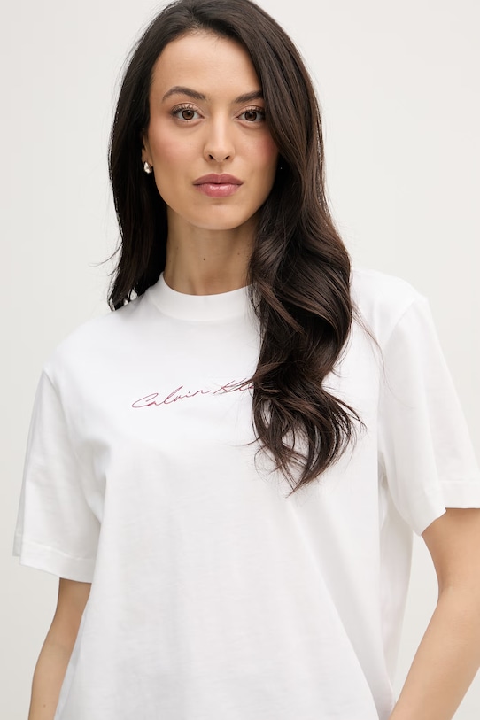 Calvin Klein Jeans majica za žene od pamuka bijela LV047F820G