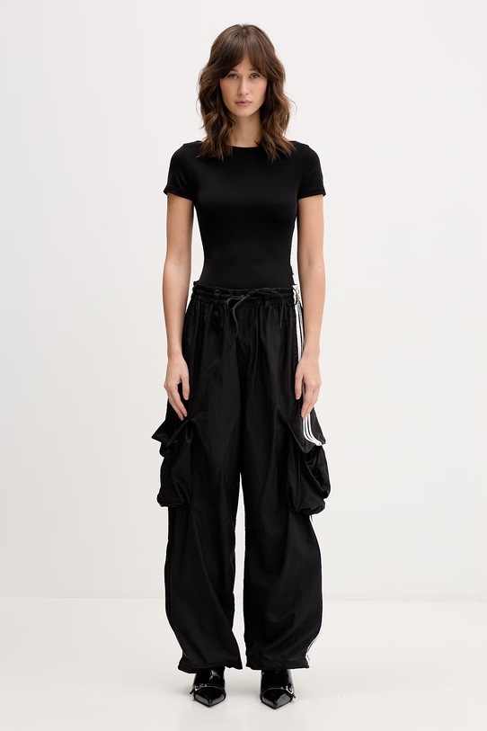 VETEMENTS t-shirt WE76TO447B czarny