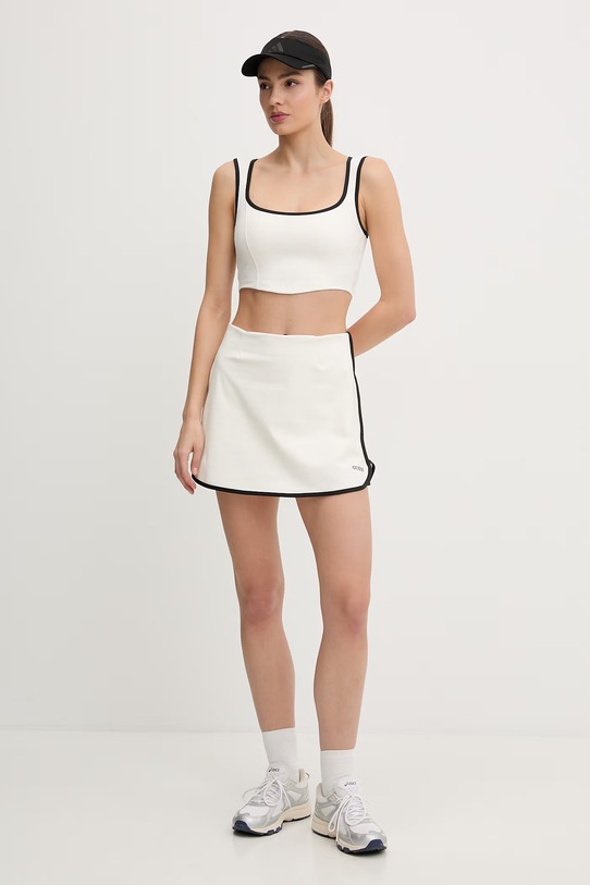 Guess dámsky top SARAH V6GP09.K2999 béžová SS26