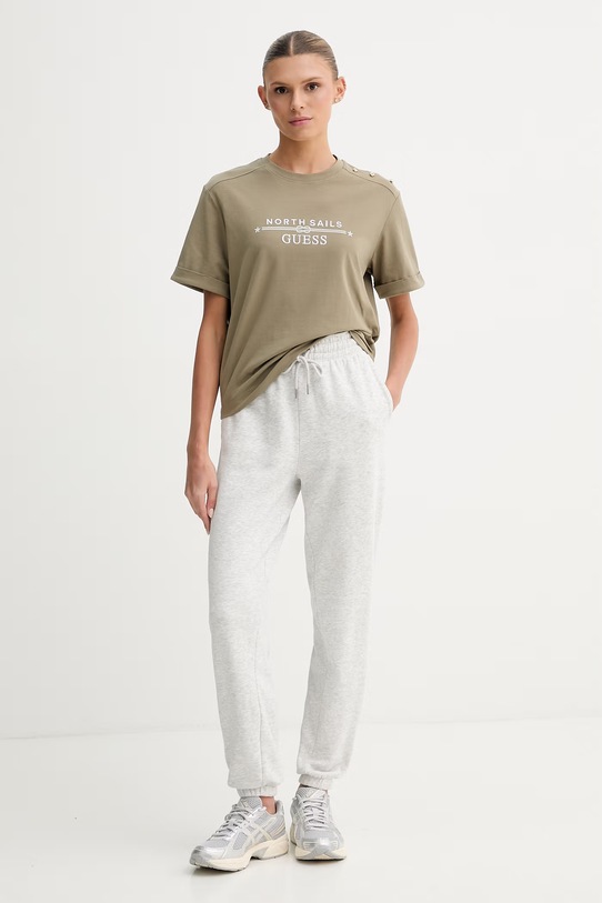 Guess t-shirt damski X NORTH SAILS W6GI03.K2657 zielony SS26