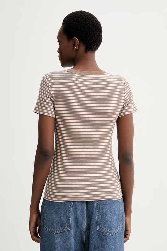 Ρούχα Βαμβακερό μπλουζάκι Levi's ESSENTIAL HM SS 000KK.0019 καφέ