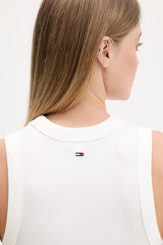 Odzież Tommy Jeans top damski bawełniany z elastanem DW0DW22280 biały