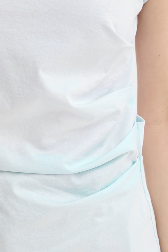 BOSS t-shirt dziecięcy bawełniany Evka 50557376 niebieski