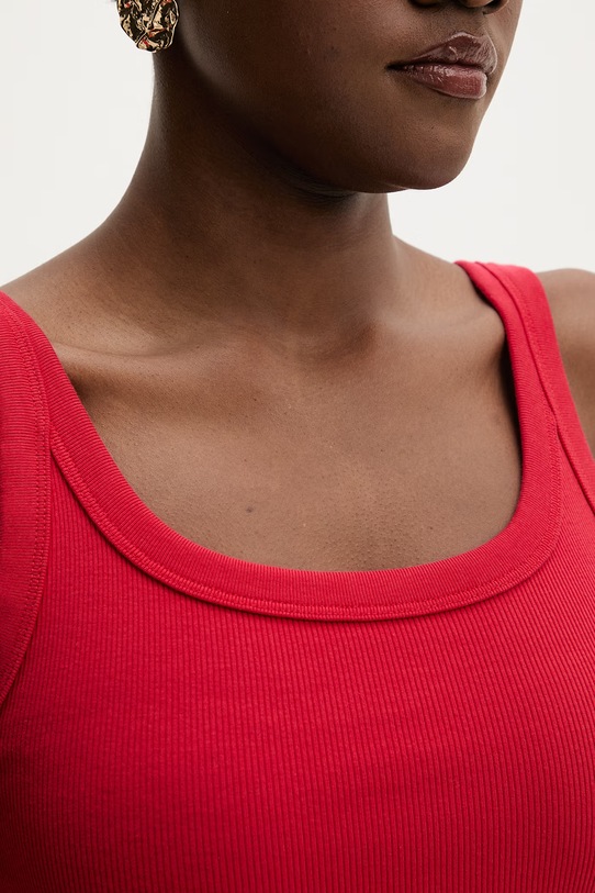 Levi's top damski ESSENTIAL RIBBED TANK 005IN czerwony