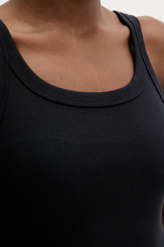 Levi's top damski ESSENTIAL RIBBED TANK 005IN czarny