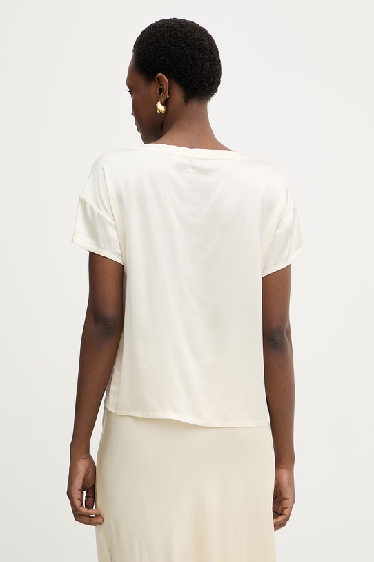 Одежда Haveone футболка для женщин TWG.Q003 бежевый