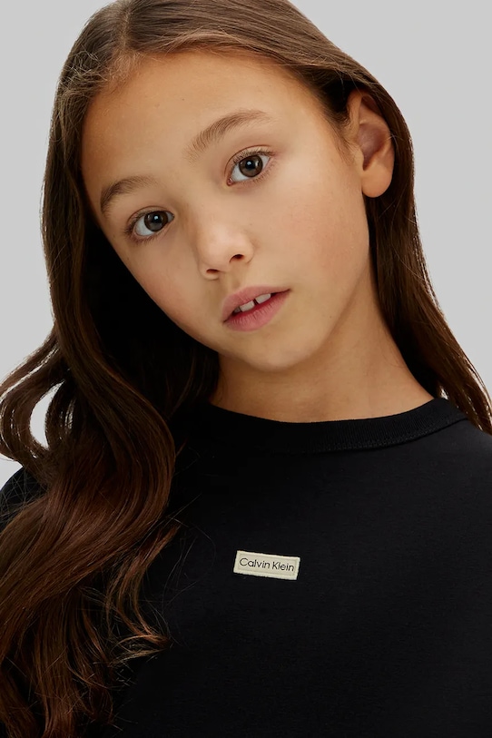 Dziewczynka Calvin Klein Jeans t-shirt dziecięcy IG0IG03063.128.176.PPY2 czarny