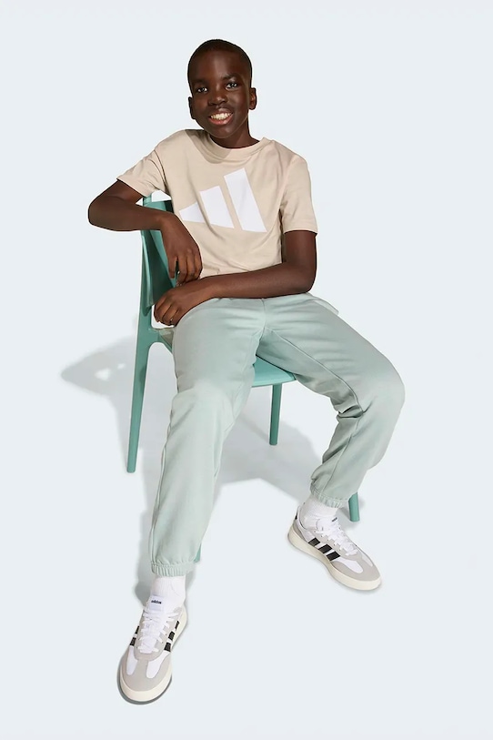 adidas t-shirt bawełniany dziecięcy beżowy KD6045