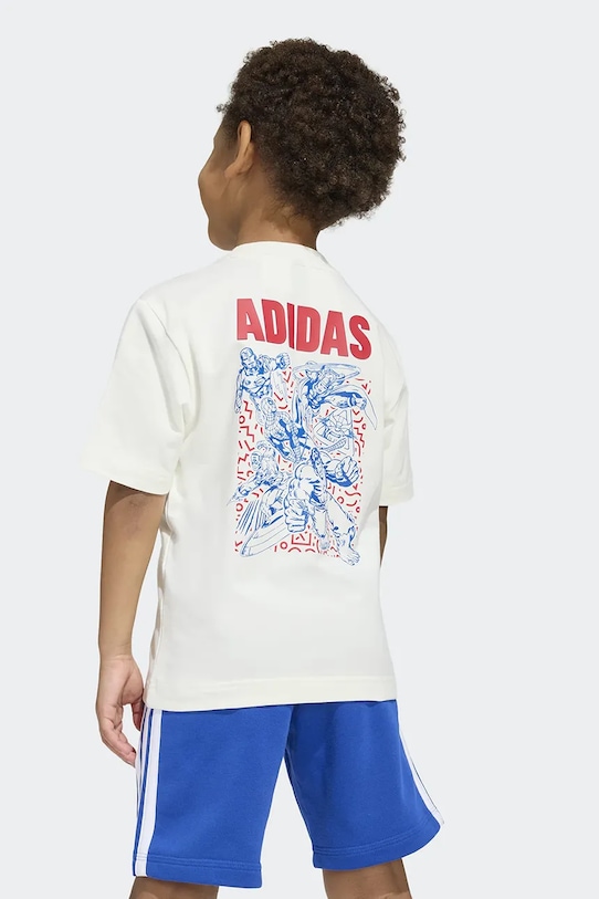 adidas t-shirt dziecięcy bawełniany z elastanem Marvel beżowy JZ3572