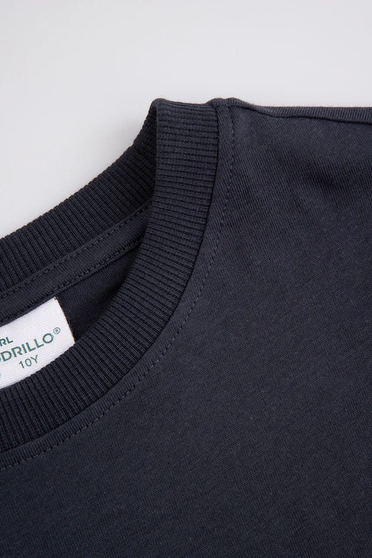 CHLAPEC Dětské bavlněné tričko Coccodrillo WC6143222VBA šedá